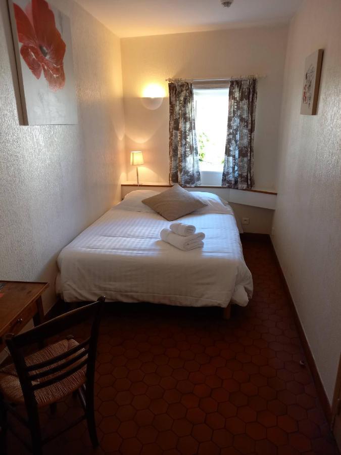 Hotel De La Halle Nolay  외부 사진